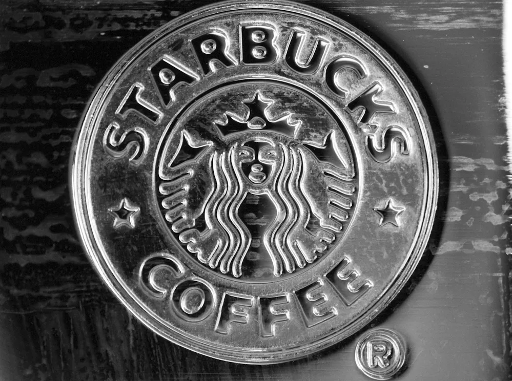 Fed Günü: Starbucks bilançosu ve BAE'nin OPEC'ten ayrılması piyasaları sarstı