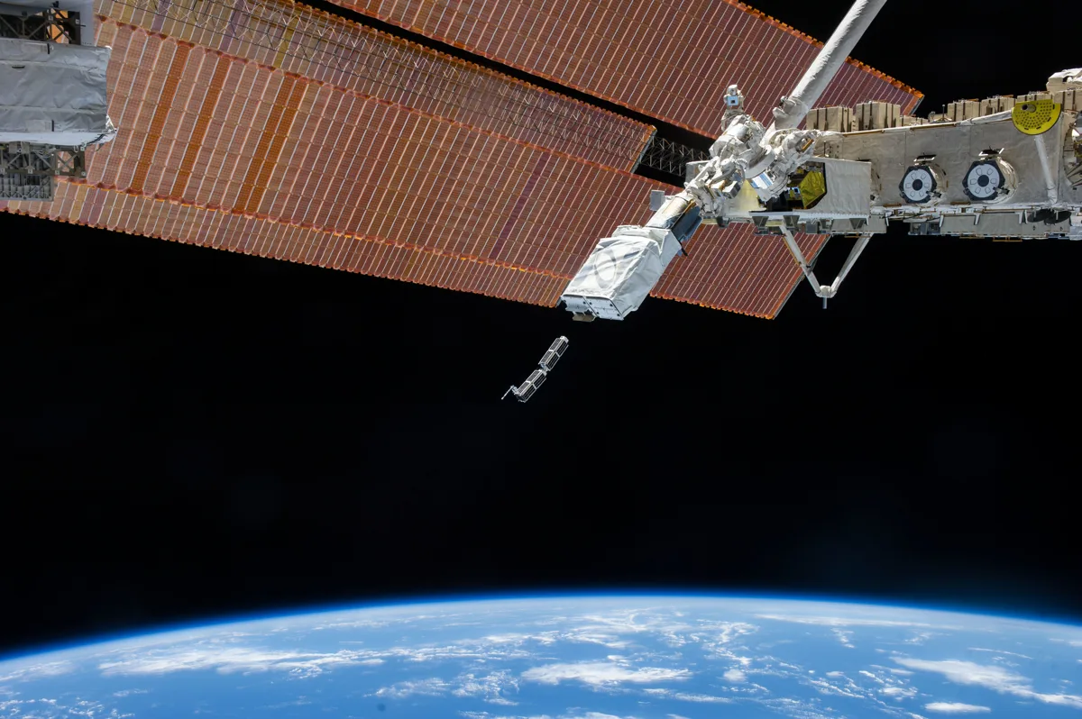 Planet Labs satellites upend wars while stirring market debate