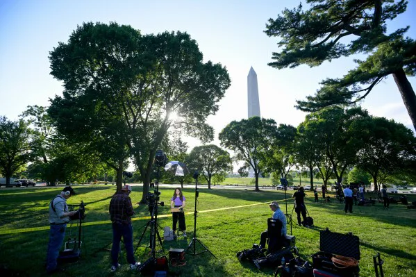 Secret Service Involved in Shooting Near White House, Bystander Hurt