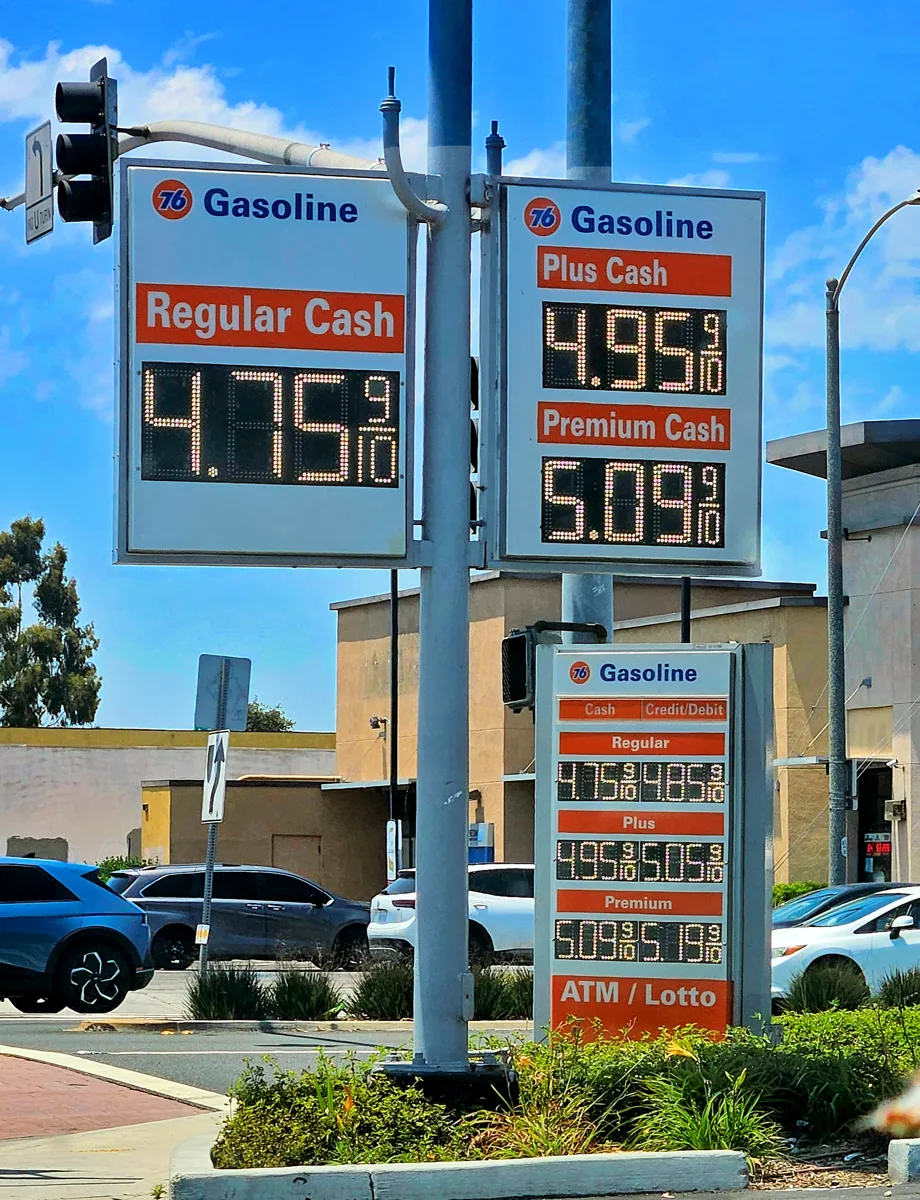 U.S. Energy Exports Surge, Keeping Prices High for Americans