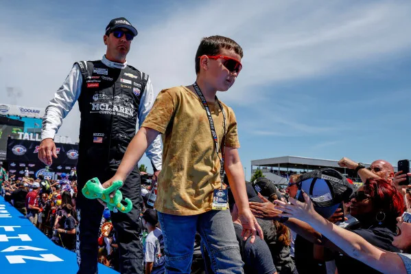 Kyle Busch's No. 8 Retired by RCR, Now Reserved for Son Brexton