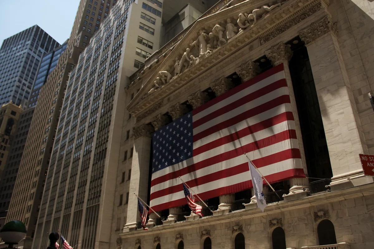 Stocks riding an earnings hot streak, but summer brings clear risks
