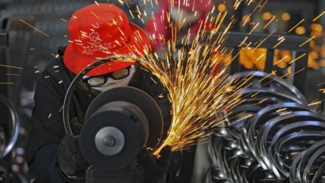 Çin'de fabrika faaliyetleri Mayıs’ta yavaşladı, resmi PMI 50.0