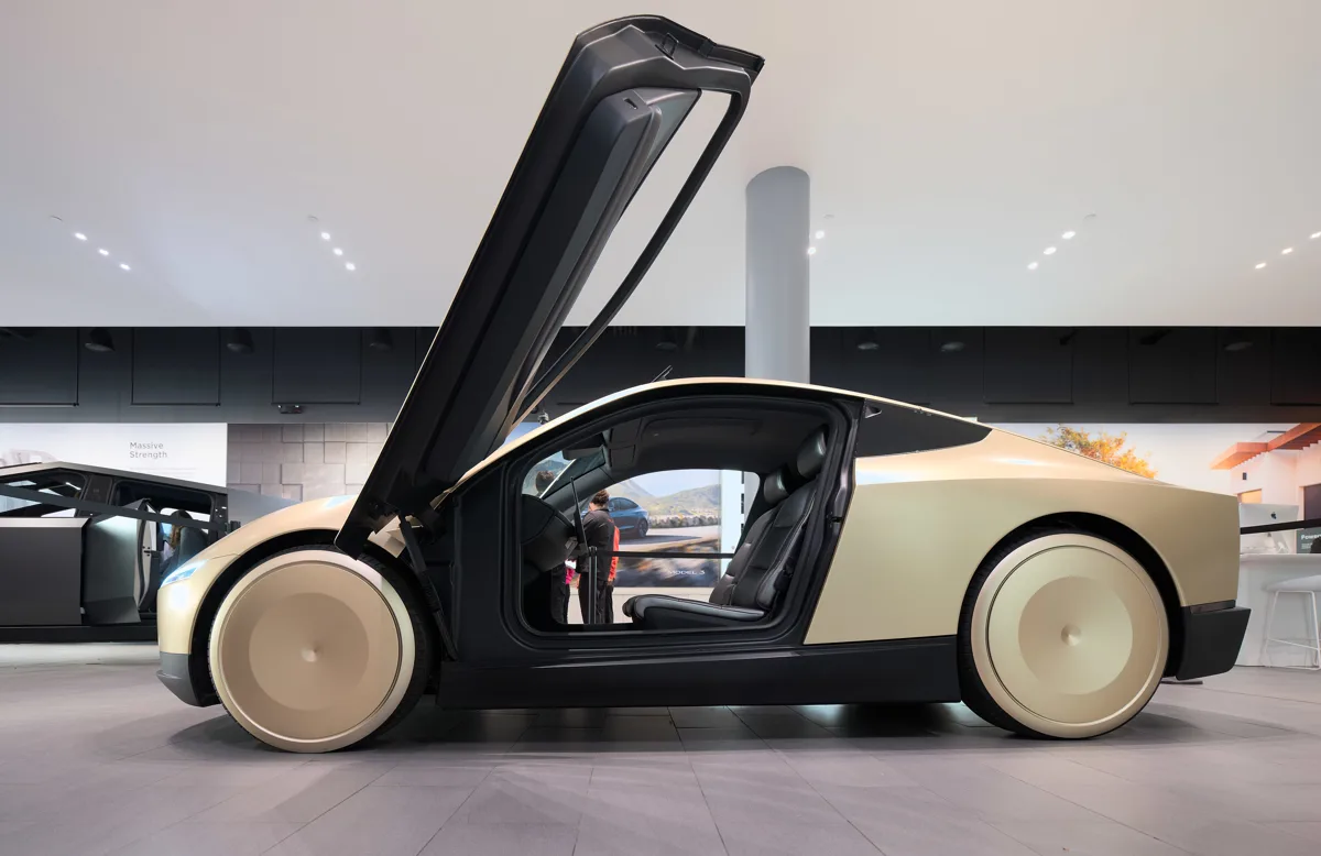 Tesla'nın 2026 Sermaye Harcamaları 25 Milyar Doları Aşıyor: Nakit Akışı Baskısı