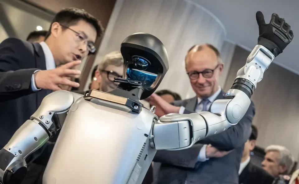 Unitree Halka Arzı, Kurucu Wang Xingxing'i Çin'in İlk İnsansı Robot Milyarderi Yaptı