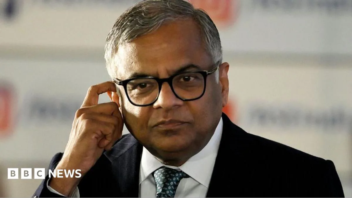 Tata Sons Yönetim Kurulu Başkanı Chandrasekaran Görevinden Ayrılıyor