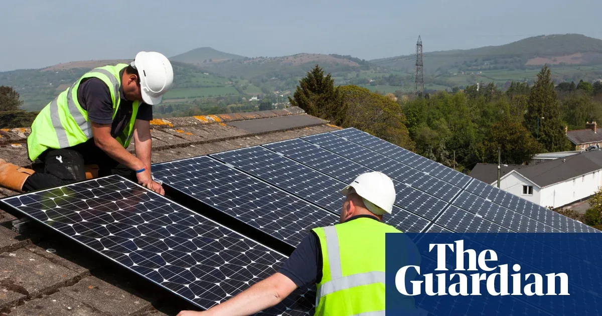 UK Urged to Cut Solar Panel Loan Costs for Homes