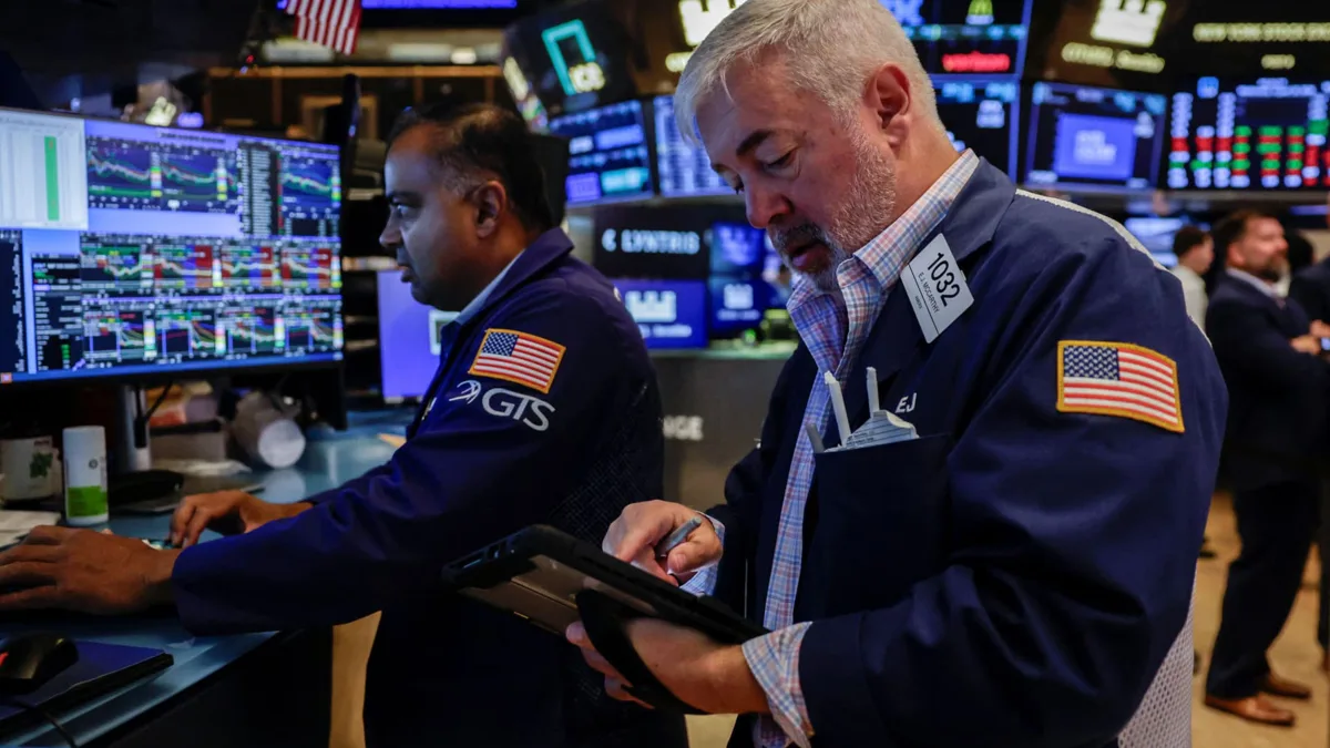 Despite Rising Yields, Focus Remains on Favorite AI and Retail Stocks